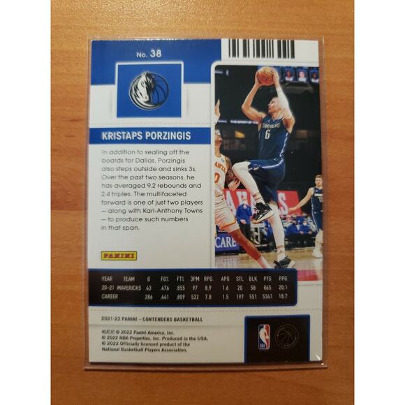 Kristaps Porzingis 2021-2022 Panini Contenders #38 - Green - Fresh Pull - Picture 3 of 3